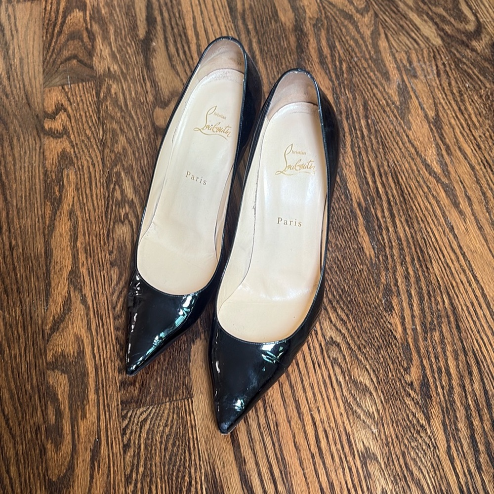 Size 41 Louboutin heels. Genuine patent leather